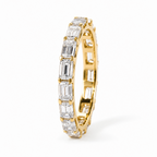 Smaragd Cut Eternity Ring