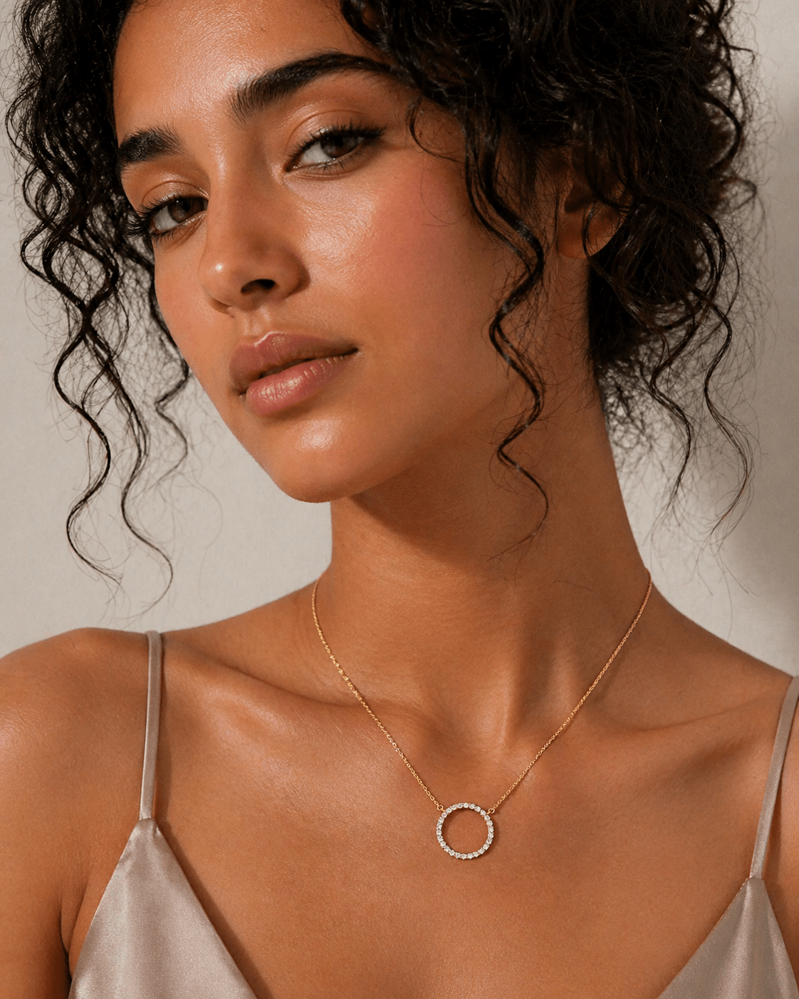 Circle Diamond Pendant Cha Diamonds