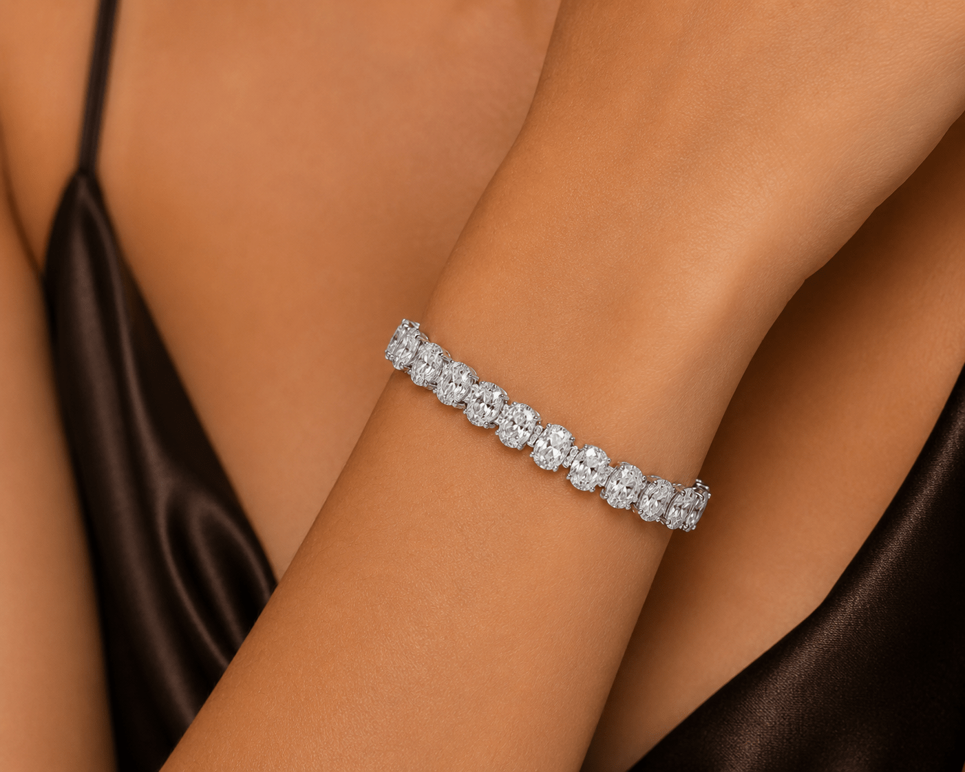 Oval Horizontal Tennis Armband Cha Diamonds