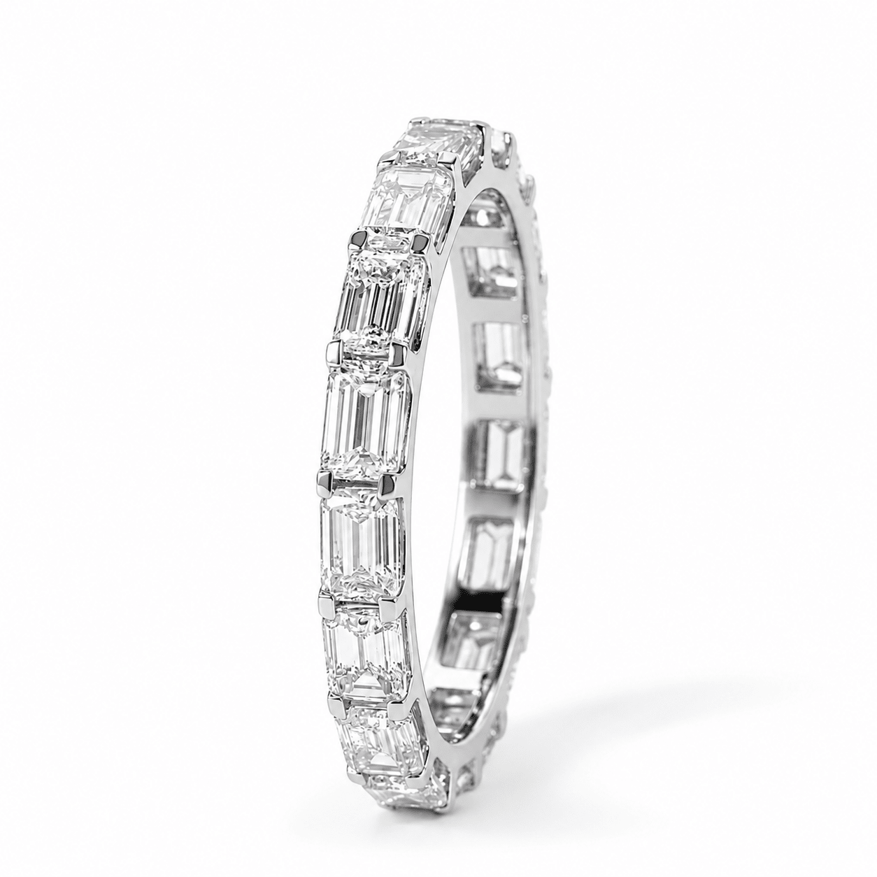 Smaragd Cut Eternity Ring fine-jewelry Cha Diamonds